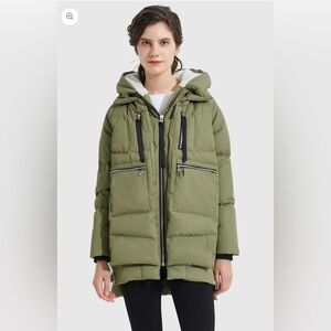 NWT The Viral Orolay Universe Classics Women’s Down Jacket in Olive and Orange